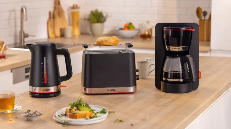 Bosch MyMoment TKA4M233 (Schwarz) coffee machine — view 3
