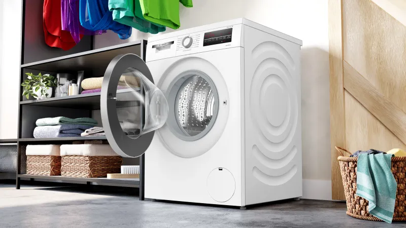Bosch Serie 6 WUU28T42 washing machine — view 3