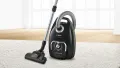 Bosch Serie 8 (bagged) vacuum cleaner thumbnail 3