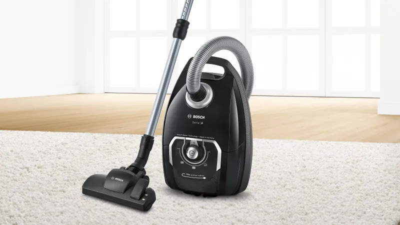 Bosch Serie 8 (bagged) vacuum cleaner — view 3