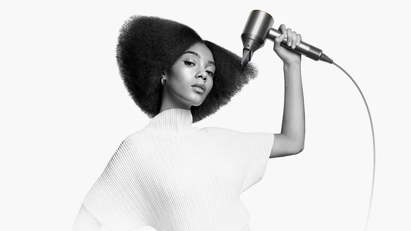 Dyson Supersonic HD07 Nickel/Kupfer hair dryer — view 4