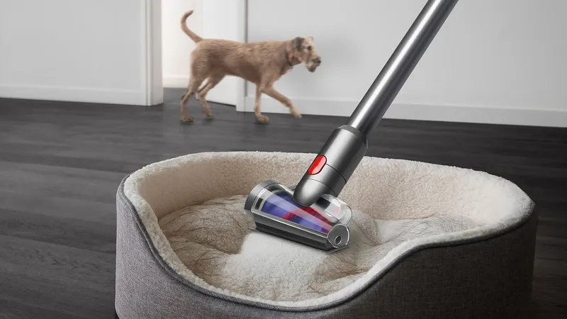 Dyson V15 Detect Absolute vacuum cleaner — view 2