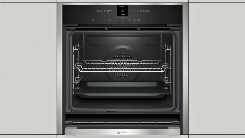 Neff N70 B57CR22N0B oven — view 1