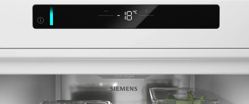 Siemens iQ500 GS36NAXCG refrigerator — view 3