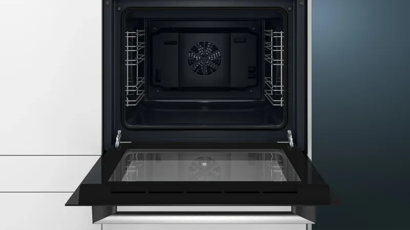 Siemens iQ100 HB113FBS1 oven — view 3