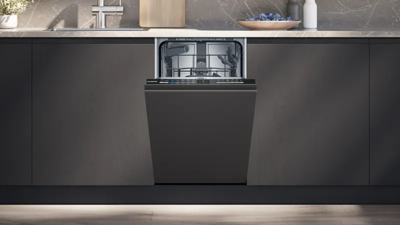 Siemens iQ100 SR61IX05KE dishwasher — view 3