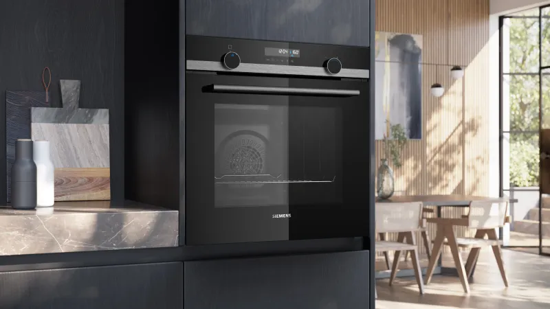 Siemens iQ500 HB578GBS3 oven — view 5