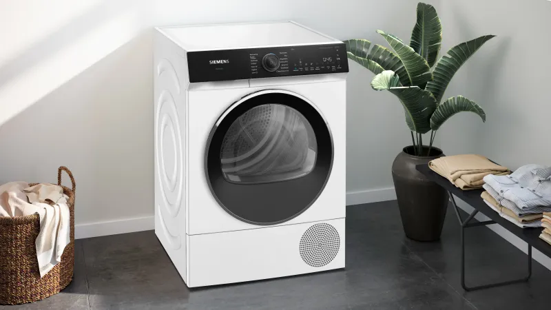 Siemens iQ500 WQ45H2BECO tumble dryer — view 5