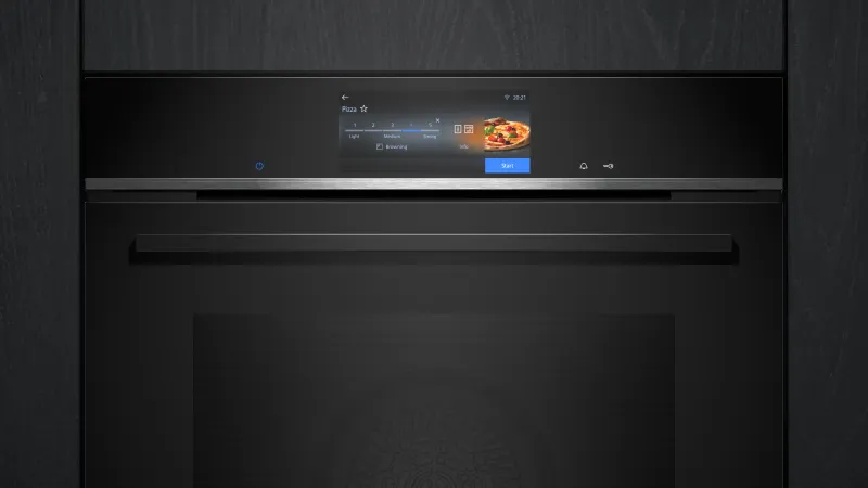 Siemens iQ700 HB778G9B1 oven — view 2