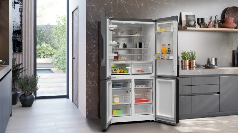 Siemens iQ300 KF96NAXEA refrigerator — view 3